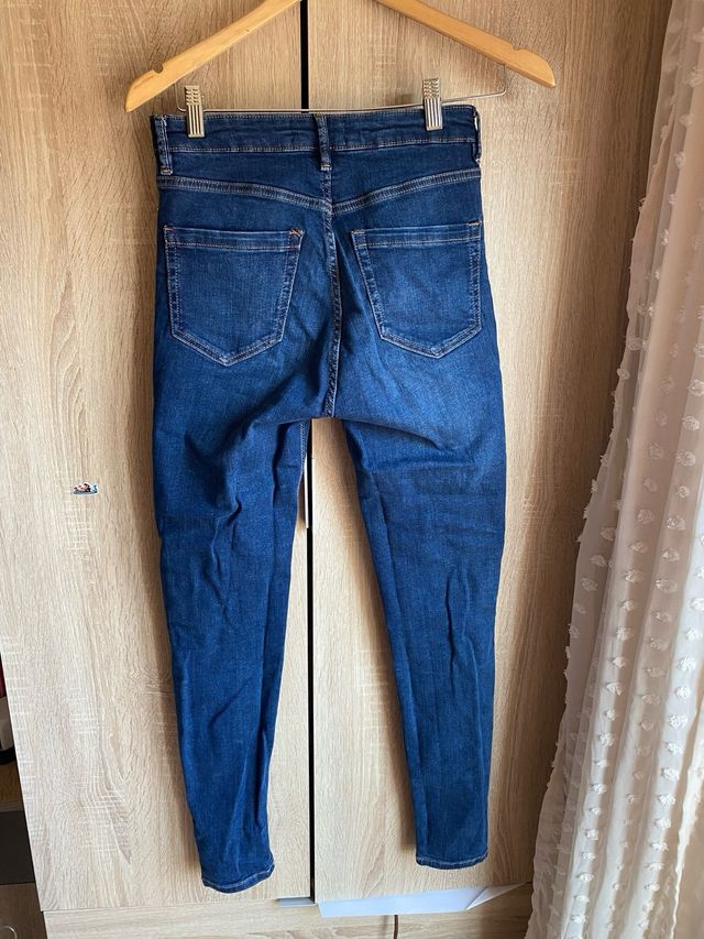 Vaqueros elásticos Mango Talla S/36