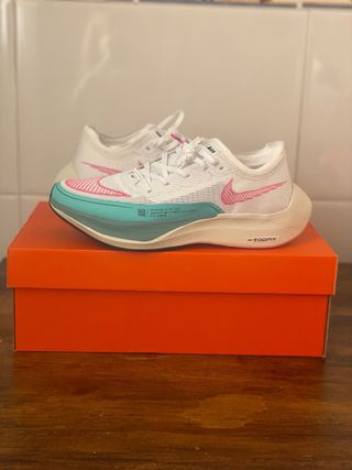 Nike Vaporfly 40