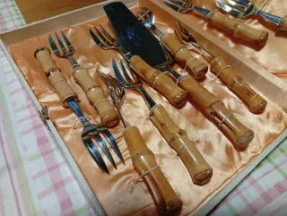 Set posate per dolce vintage bambù e metallo