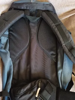 Mochila Montaña Quechua 40L