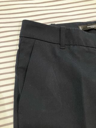 Pantalón de vestir MANGO