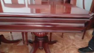 Mesa comedor extensible y 6 sillas