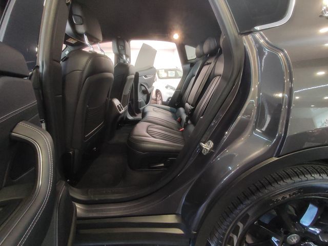 Maserati Levante V6 275 HP D AWD