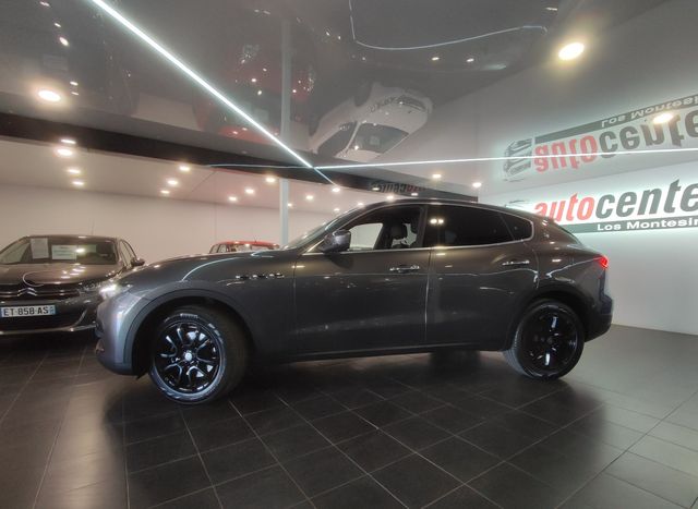 Maserati Levante V6 275 HP D AWD