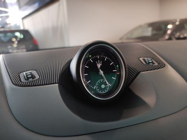 Maserati Levante V6 275 HP D AWD