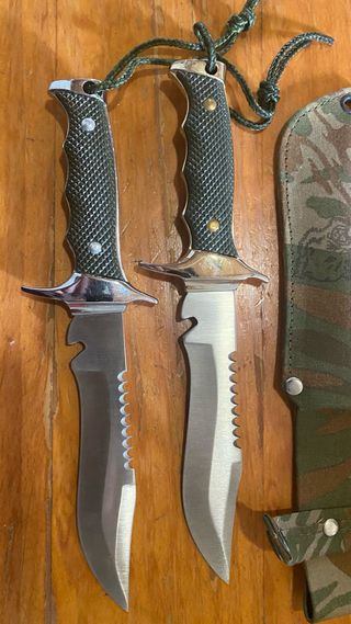 Set 2 Cuchillos de Campo Camuflaje