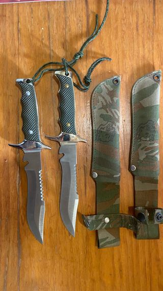 Set 2 Cuchillos de Campo Camuflaje