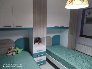 Cameretta bambini.come da foto in