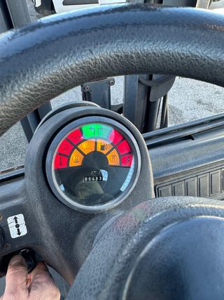 Empilhador Linde H16