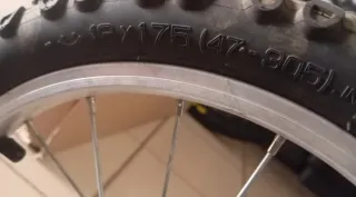 Bicicleta infantil azul