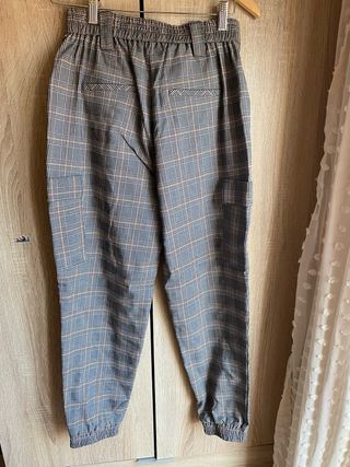 Pantalón ancho estampado Primark Talla M