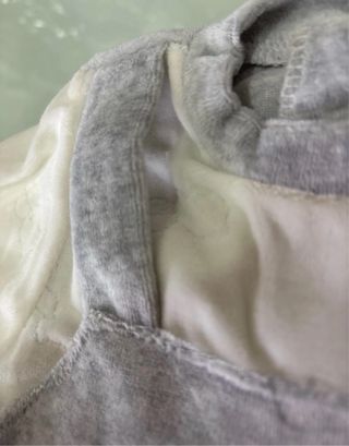 Tutina, cappellino e bavetta in ciniglia 6-9 mesi