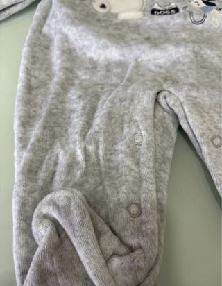 Tutina, cappellino e bavetta in ciniglia 6-9 mesi