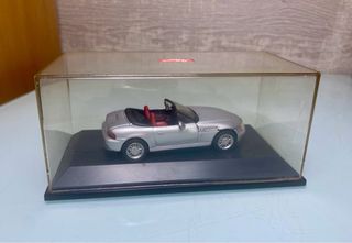 Maqueta coche BMW Z3 Cabrio de Schuco