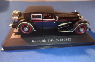 Coche a escala 1/43 Bucciati TAV 8-32 1932