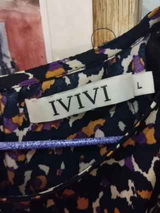 Vestido estampado volante