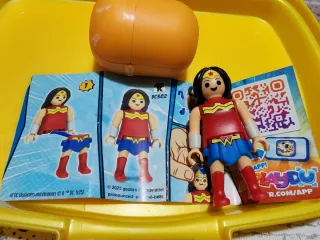 Playmobil Wonder Woman DC Kinder Sorpresa VC302