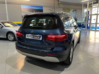 Mercedes-Benz GLB 180d 2021