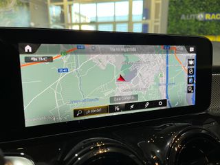 Mercedes-Benz GLB 180d 2021