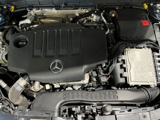 Mercedes-Benz GLB 180d 2021