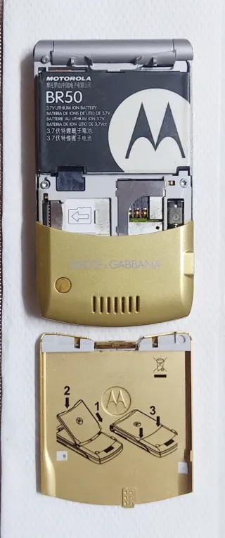 Motorola RAZR V3i D&G Oro