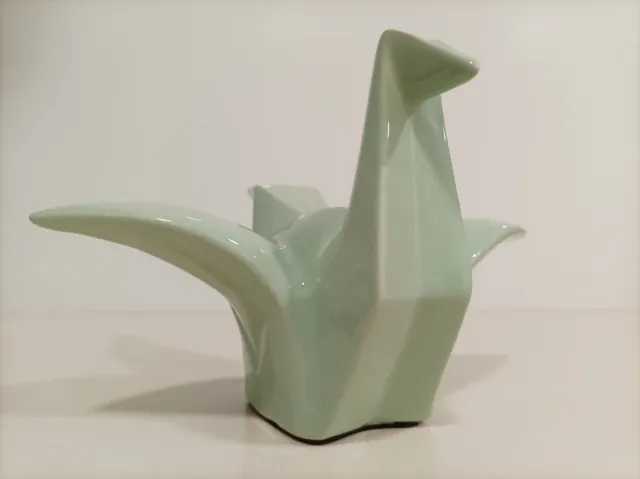 Figura Pajarita in Ceramica Smaltata