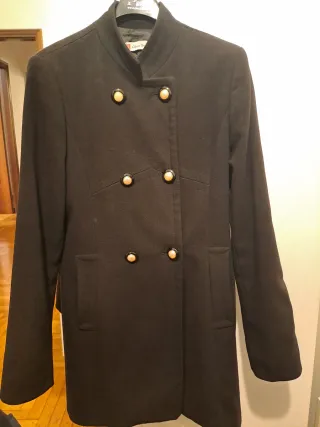 Cappotto nero in lana