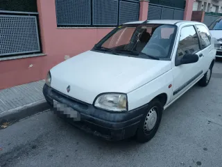 Renault Clio 1996
