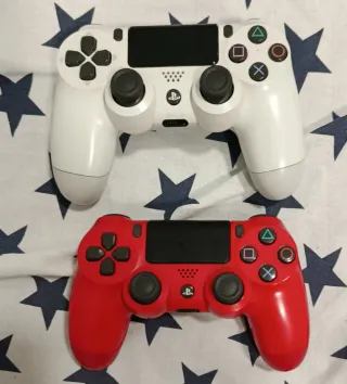 Mandos Ps4 - Uno con drift.Precio negociable