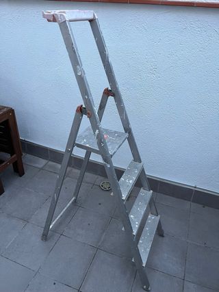 Escalera de 4 peldaños