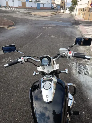 Suzuki Intruder M800 Moto Custom