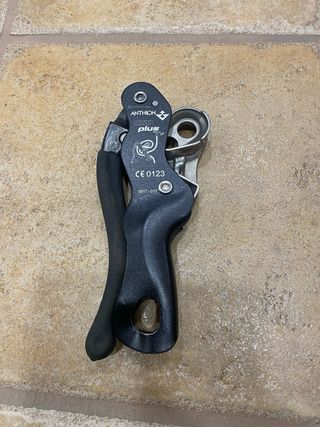 Descendedor ANTHRON MARK 1 PLUS