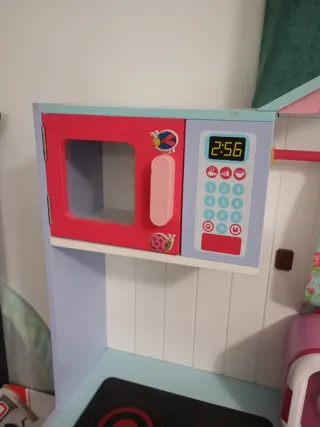 Cocinita niños muy colorida