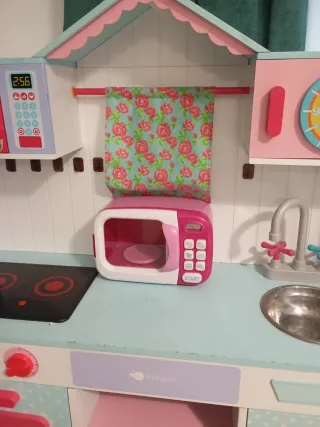 Cocinita niños muy colorida