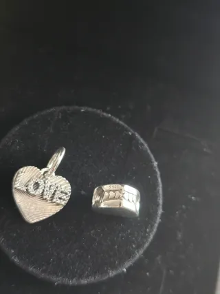 Pulsera Pandora Plata Original con 2 Charms