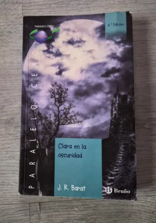 Clara en la oscuridad