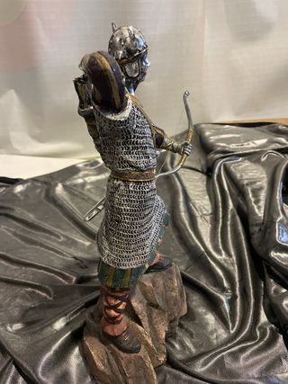 Figura Guerrero Vikingo/Cruzado 30cm