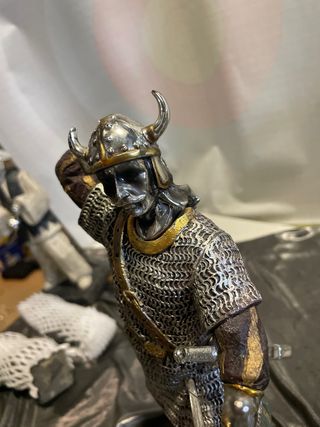Figura Guerrero Vikingo/Cruzado 30cm