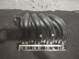 COLECTOR ADMISION MERCEDES CLASE C (W203) BER