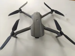 Dron DJI MAVIC AIR 2