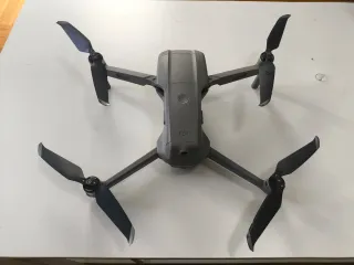 Dron DJI MAVIC AIR 2