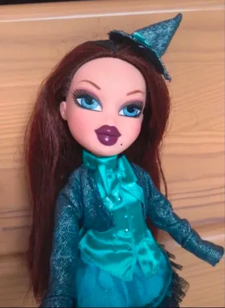 Muñeca Bratz 2001 Bruja