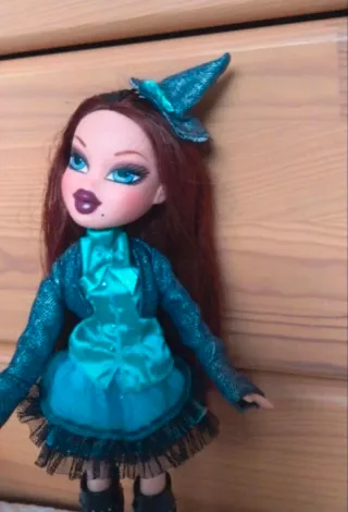 Muñeca Bratz 2001 Bruja