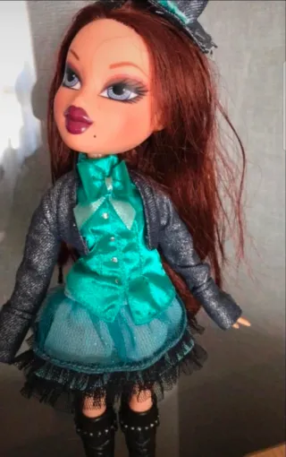 Muñeca Bratz 2001 Bruja