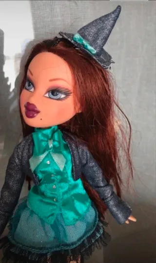 Muñeca Bratz 2001 Bruja