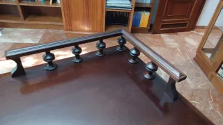 Mesa de despacho madera con cajones y accesible po