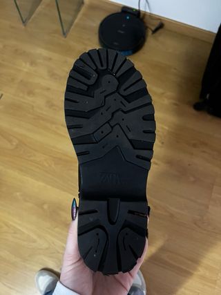 Botas Zara niña flores