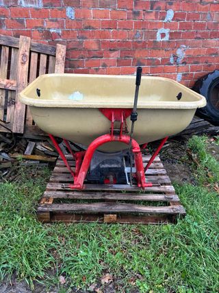 Abonadora Aguirre 500kg