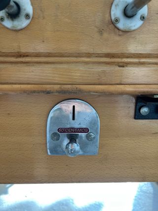 Futbolín profesional con monedero