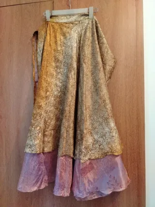 Falda estampada azul y blanca Talla M